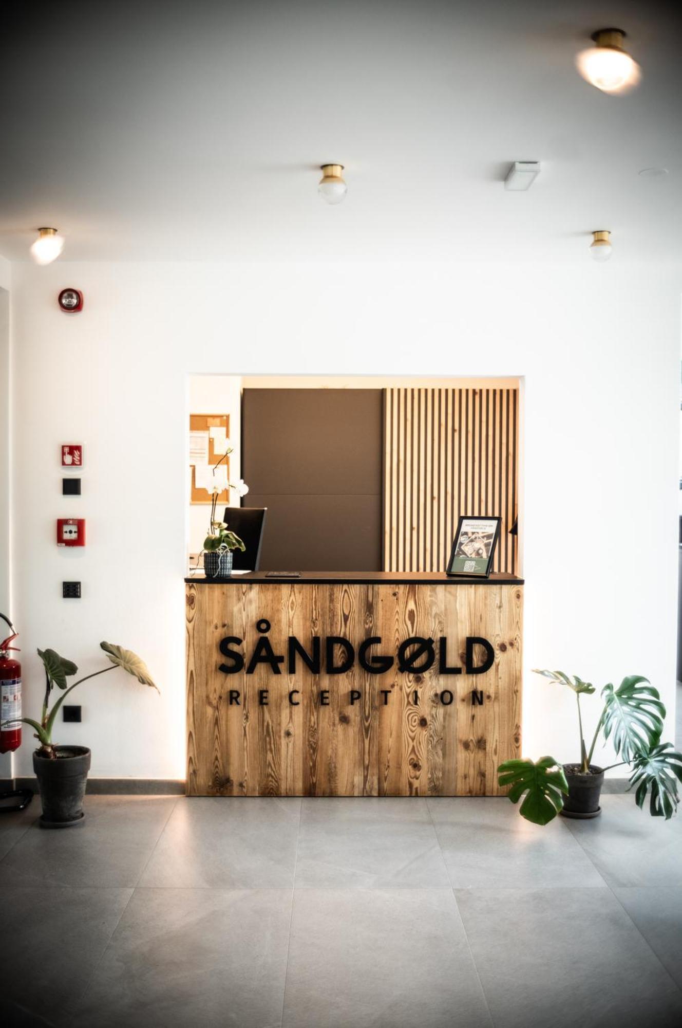 Sandgold Alpine Glamping Sand in Taufers Exteriör bild